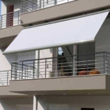 Bạt che nắng mưa ban công quay tay