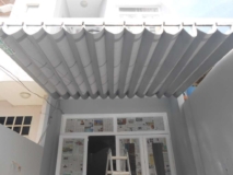 Bạt xếp che nắng mưa mái hiên nhà quay tay