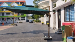 Dù lệch tâm vuông 3m hợp kim nhôm màu xanh